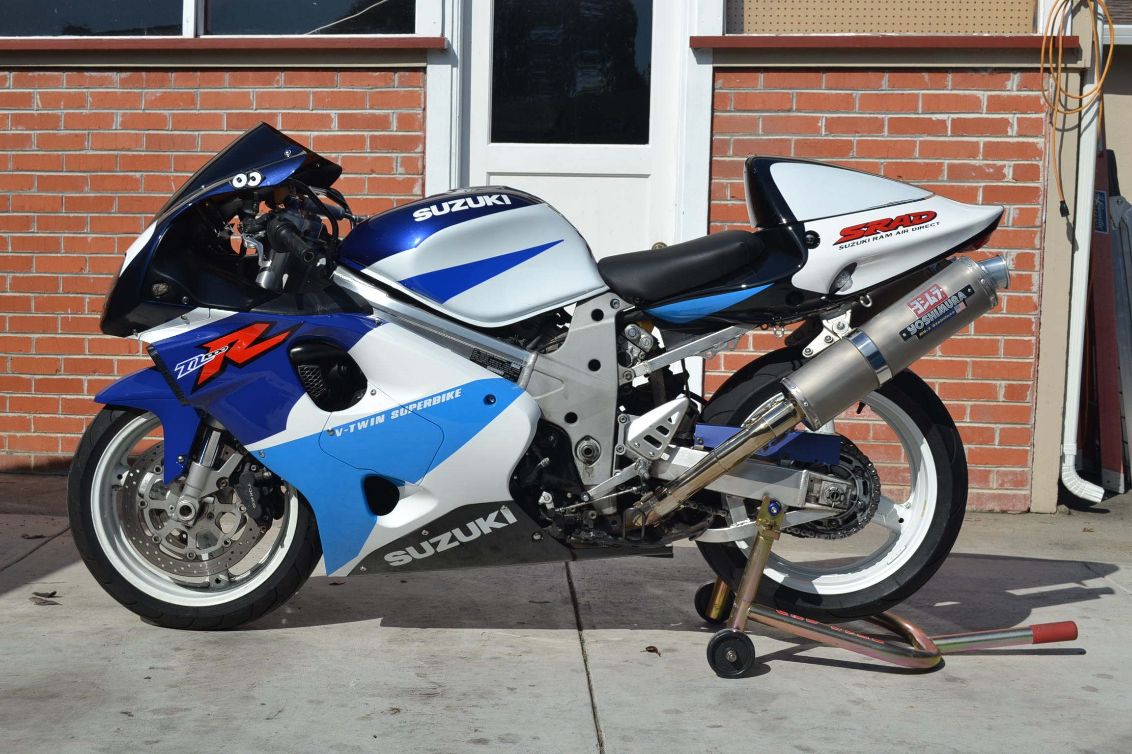 Cuscinetti Ruota Anteriore Koyo Per Suzuki TL1000 R Con Guarnizioni (1998-2003)
