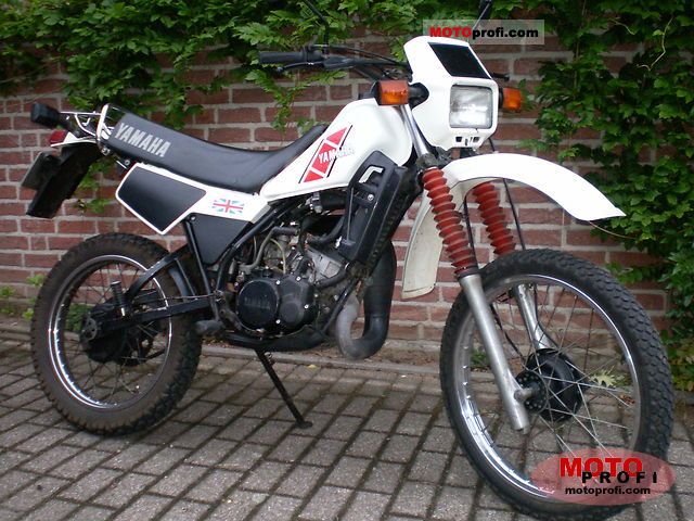 Yamaha DT 125 LC 1982 #1