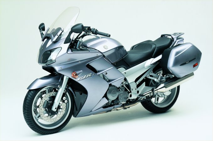 Yamaha FJR 1300 2004 #2