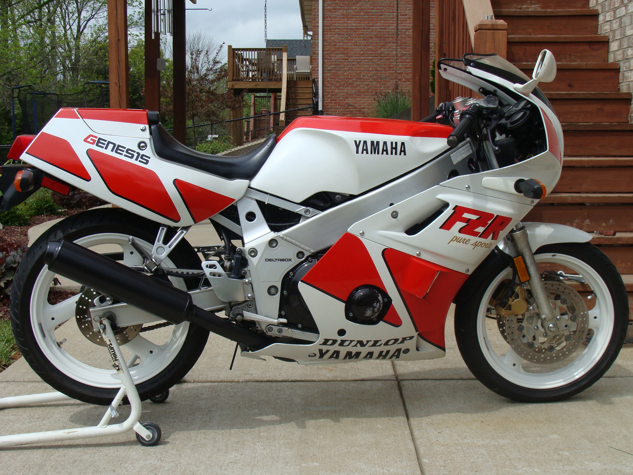Yamaha FZR 400 R Genesis 1993 #6