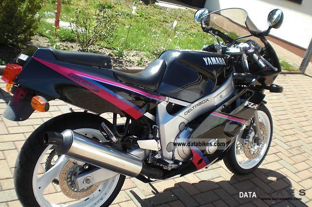 Yamaha FZR 600 1999 #9