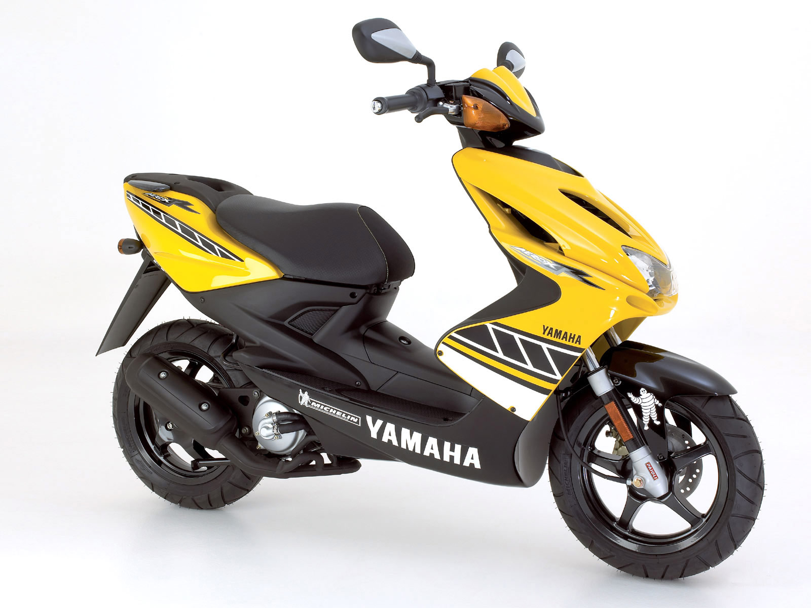 Yamaha TD125LC #3