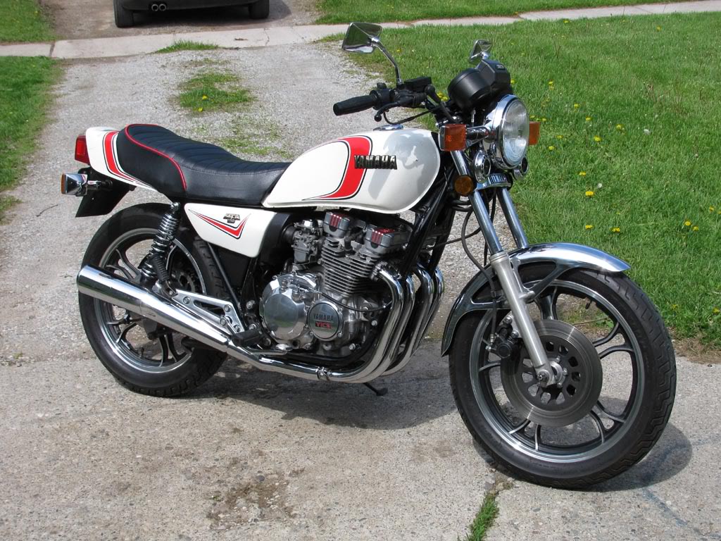 Yamaha XJ 550 1982 #9