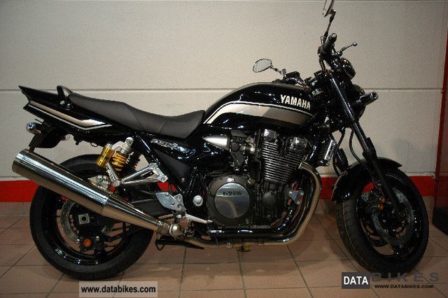 2011 Yamaha XJR 1300 #15