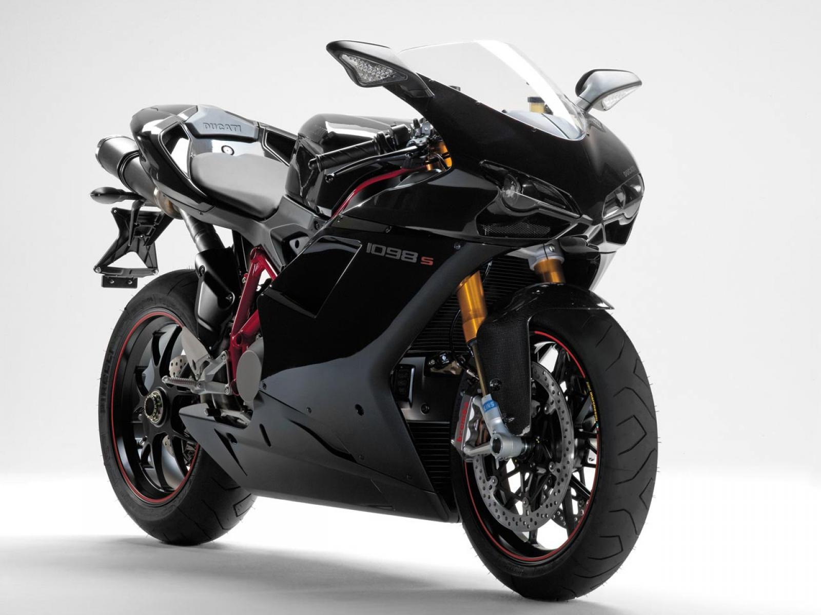 Стоимость мотоцикла. 2007 Ducati 1098s. Мотоцикл Ducati 1098s. Ducati Superbike 1098. Ducati 1098s чёрный.