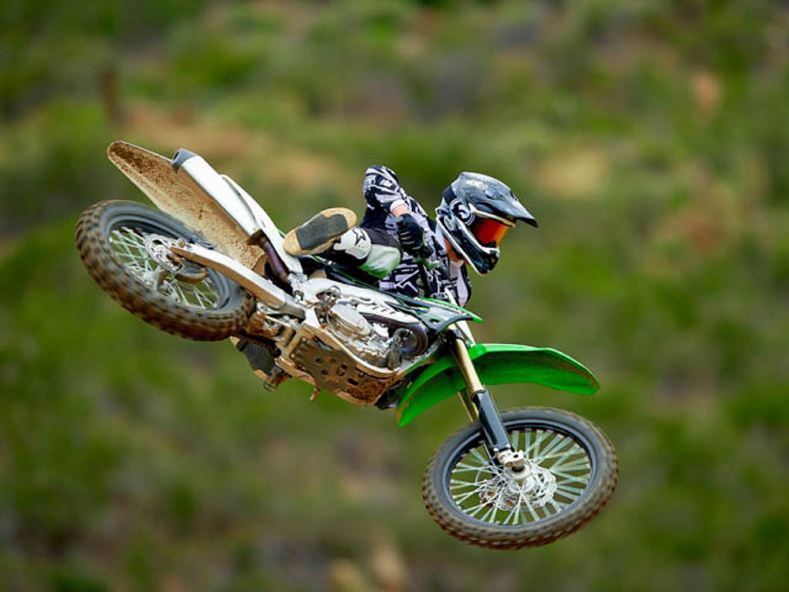 Кроссовые мотоциклы общего пользования. Кроссовый мотоцикл мотокросс. Самый мощный Kawasaki KX кроссовый. Миникросс Dirt Bike 125сс. КТМ Кавасаки мотокросс.