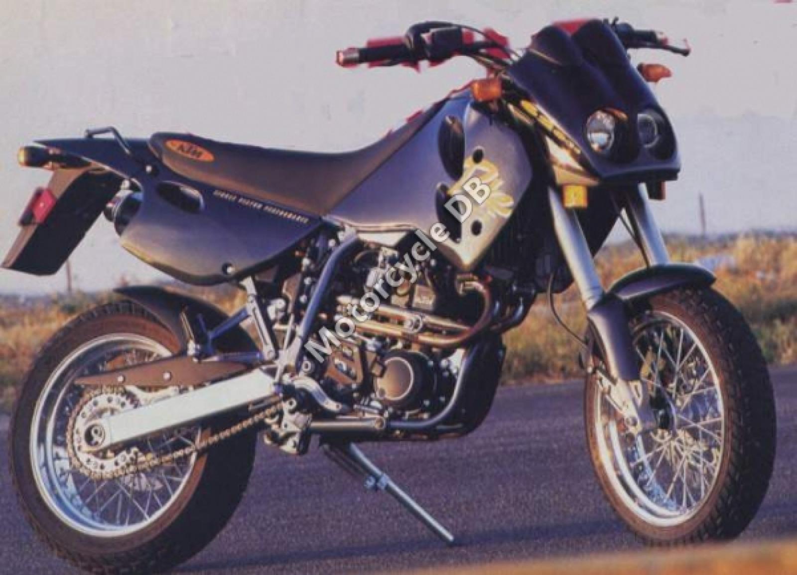 2000 KTM 620 SuperMoto - Moto.ZombDrive.COM