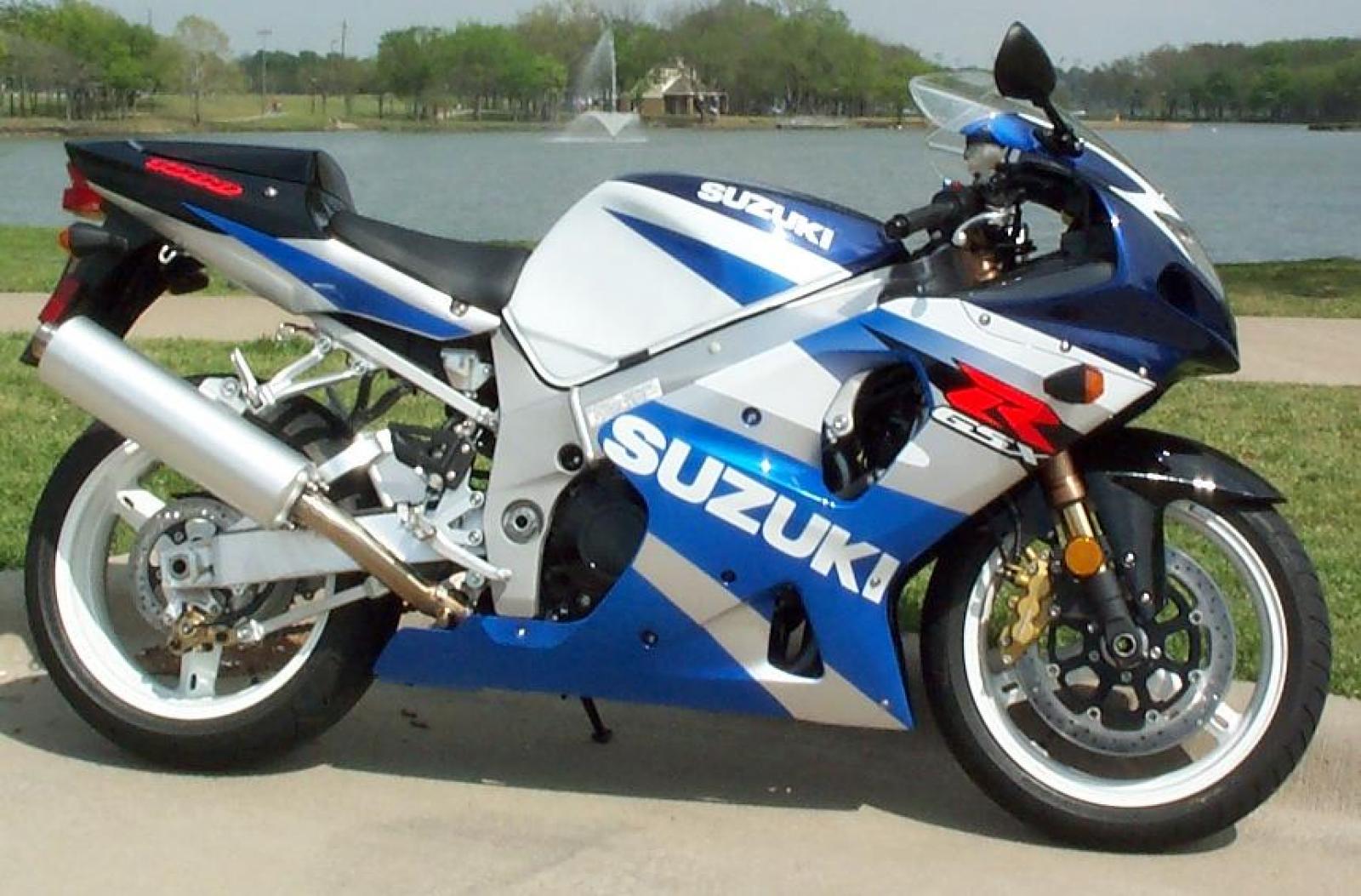 Купить сузуки 1000. Suzuki GSX-R 1000 2002. Suzuki GSX-R 1000 k1. Сузуки GSXR 1000 2002. Suzuki GSXR 2002.