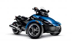 Can-Am Spyder Roadster RS #8