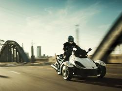 Can-Am Spyder Roadster RS #10