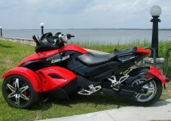 Can-Am Spyder Roadster RS #6