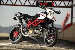 Ducati Hypermotard 1100 Evo #9