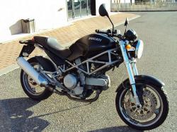 Ducati Monster 600 Dark #10