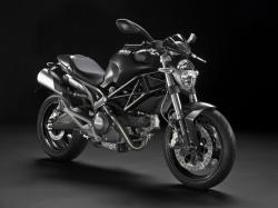 Ducati Monster 696 2010 #2