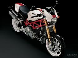 Ducati Monster S4R Testastretta #13