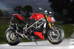 Ducati Streetfighter S 2010 #8
