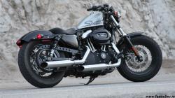 Harley-Davidson Cruiser #8