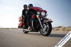 Harley-Davidson FLHTK Electra Glide Ultra Limited 2010 #12