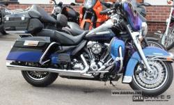 Harley-Davidson FLHTK Electra Glide Ultra Limited 2010 #5