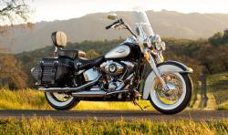 Harley-Davidson Softail Heritage Classic #3