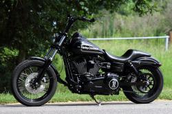 Harley-Davidson Street Bob Dark Custom #4
