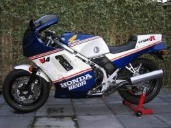 Honda VF1000R 1986 #11