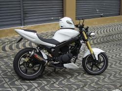 Hyosung GT 250 Naked / GT 250 Comet #6