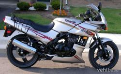 Kawasaki GPX500R #11