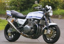 Kawasaki GPZ1100 #11