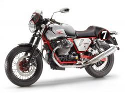 Moto Guzzi V7 Racer 2013