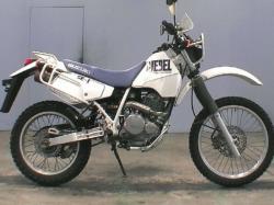 Suzuki Djebel 200 #10