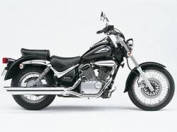Suzuki Intruder 125 LC Suzuki Intruder 125 LC