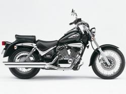 Suzuki Intruder LC 250 Suzuki Intruder LC 250