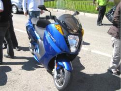 Vectrix Electric Maxi-Scooter 2008 #6