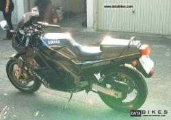 Yamaha FZ 750 1989 #11