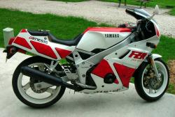 Yamaha FZR 400 1988 #2