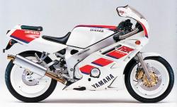 Yamaha FZR 400 R Genesis #3