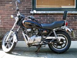 Yamaha XS 750 US. Custom