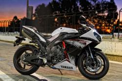 Yamaha YZF R1 2013 #10