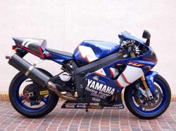 Yamaha YZF-R7 2000 #8