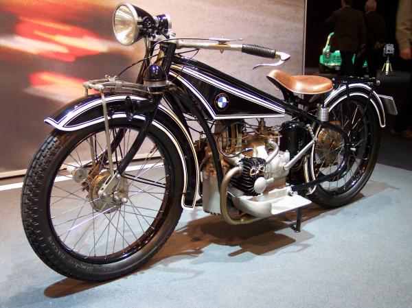 1980 BMW R45 (reduced effect)