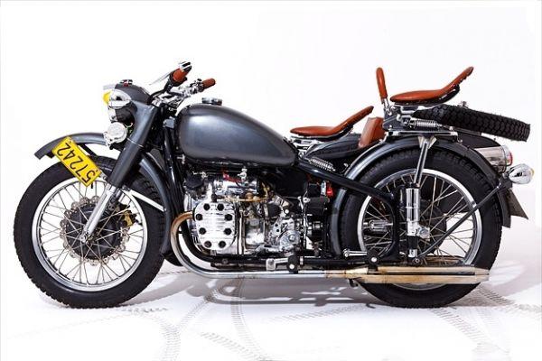 1992 Chang-Jiang 750 J-1 (with sidecar)