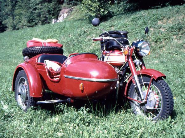 Donghai SM 750 (with sidecar)