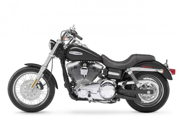 Harley-Davidson Dyna Glide Custom