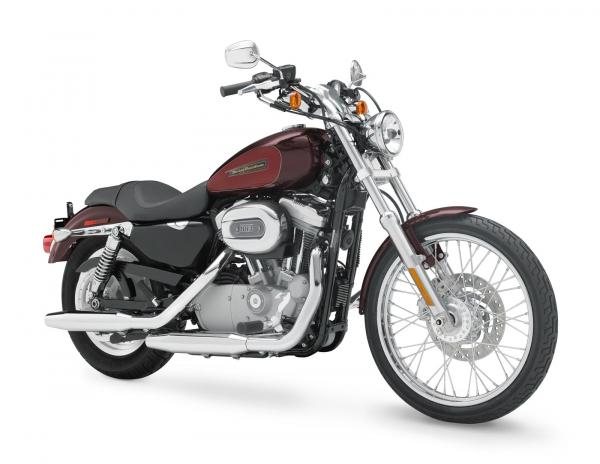 Harley-Davidson XL883C Sportster 883 Custom