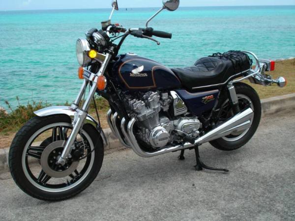 Honda CB900 Custom #1
