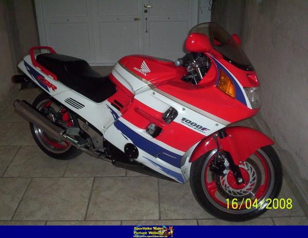 1992 Honda CBR1000F
