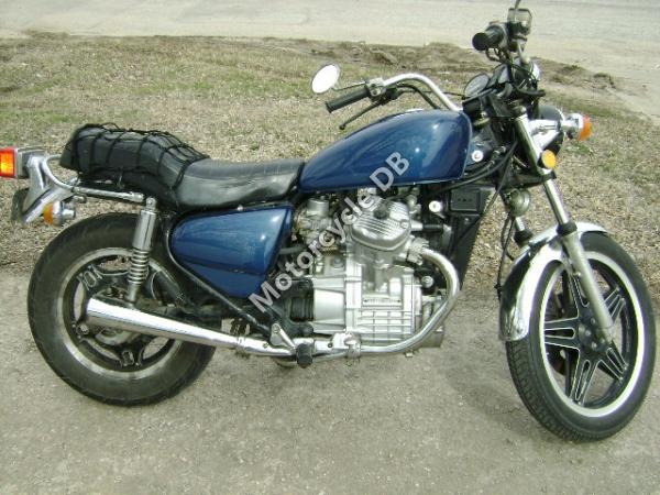 1980 Honda CX500 (reduced effect)