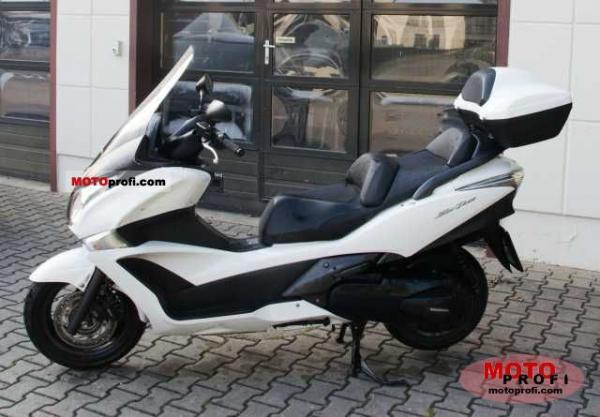 2004 Honda Silver Wing