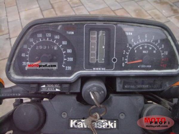 Kawasaki GPZ400 (reduced effect) 1985 #1